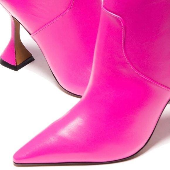 L’INTERVALLE 💕Booties  NWT - Picture 3 of 7